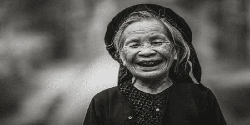 Mơ thấy bà mất: Giấc mơ buồn mang nhiều tầng ý nghĩa